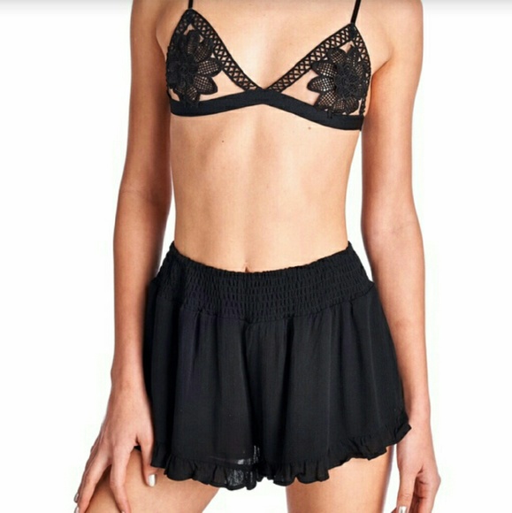 🆕Black Crochet Flower & Nude Mesh Triangle Bralette FOR LOVE & LEMONS BRALETTE - Picture 2 of 4